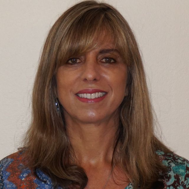 Leila M. V. Carvalho